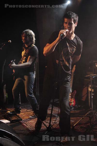 FAKE ODDITY - 2008-12-16 - PARIS - La Maroquinerie - 